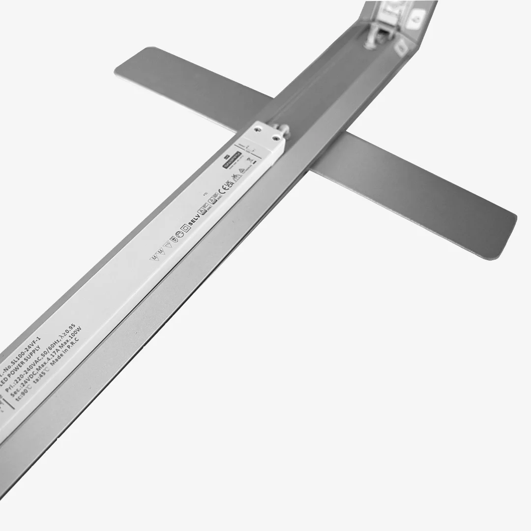 8-adframe-slim-hardware-new