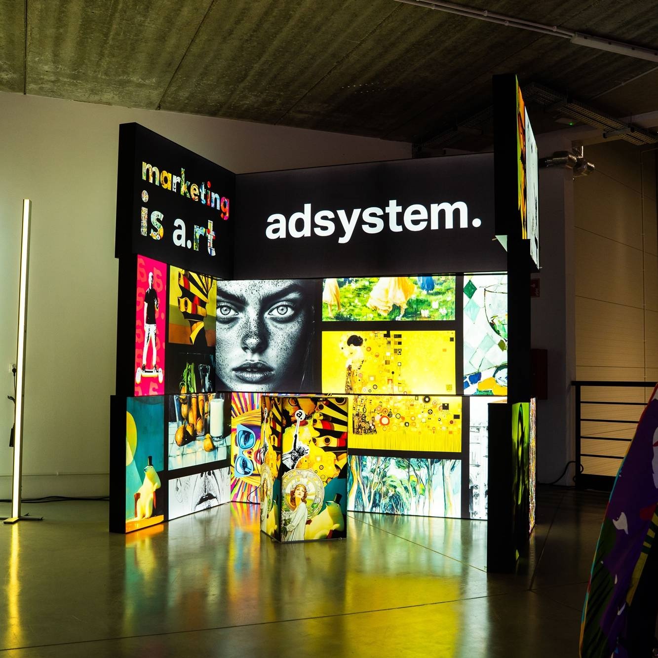 Nowoczesne stoisko targowe