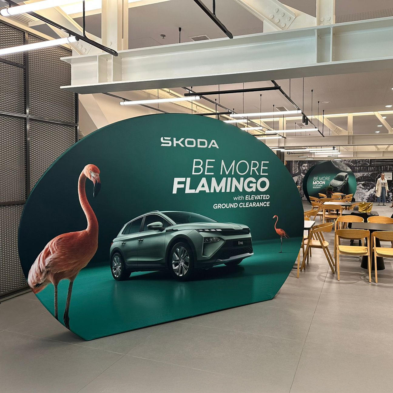 nowyux zdjecia retail