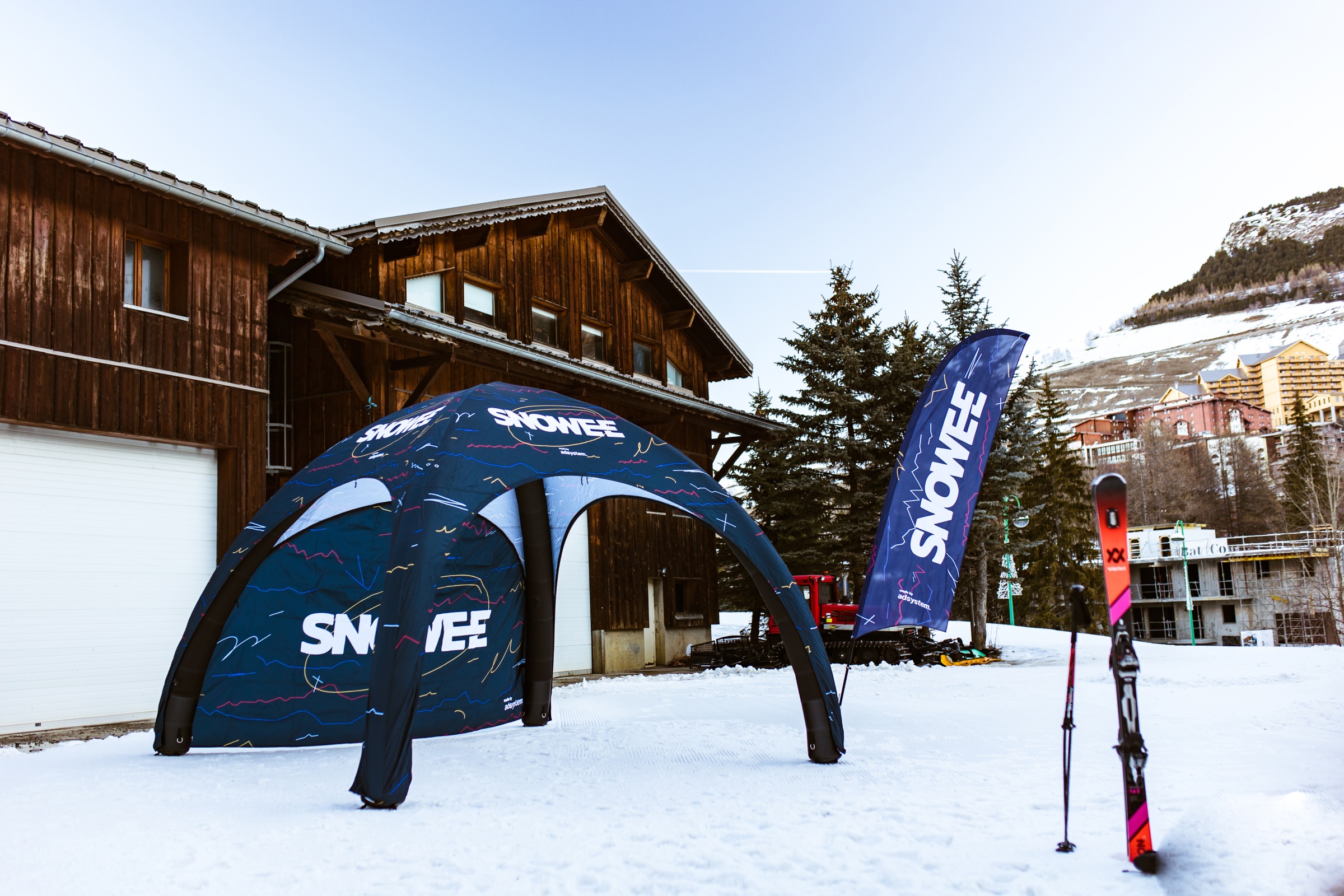 nowyux zdjecia targi