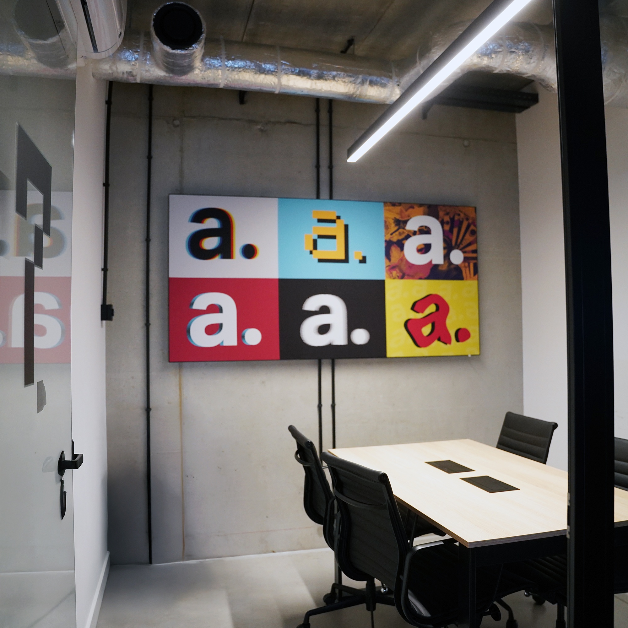 nowyux zdjecia retail