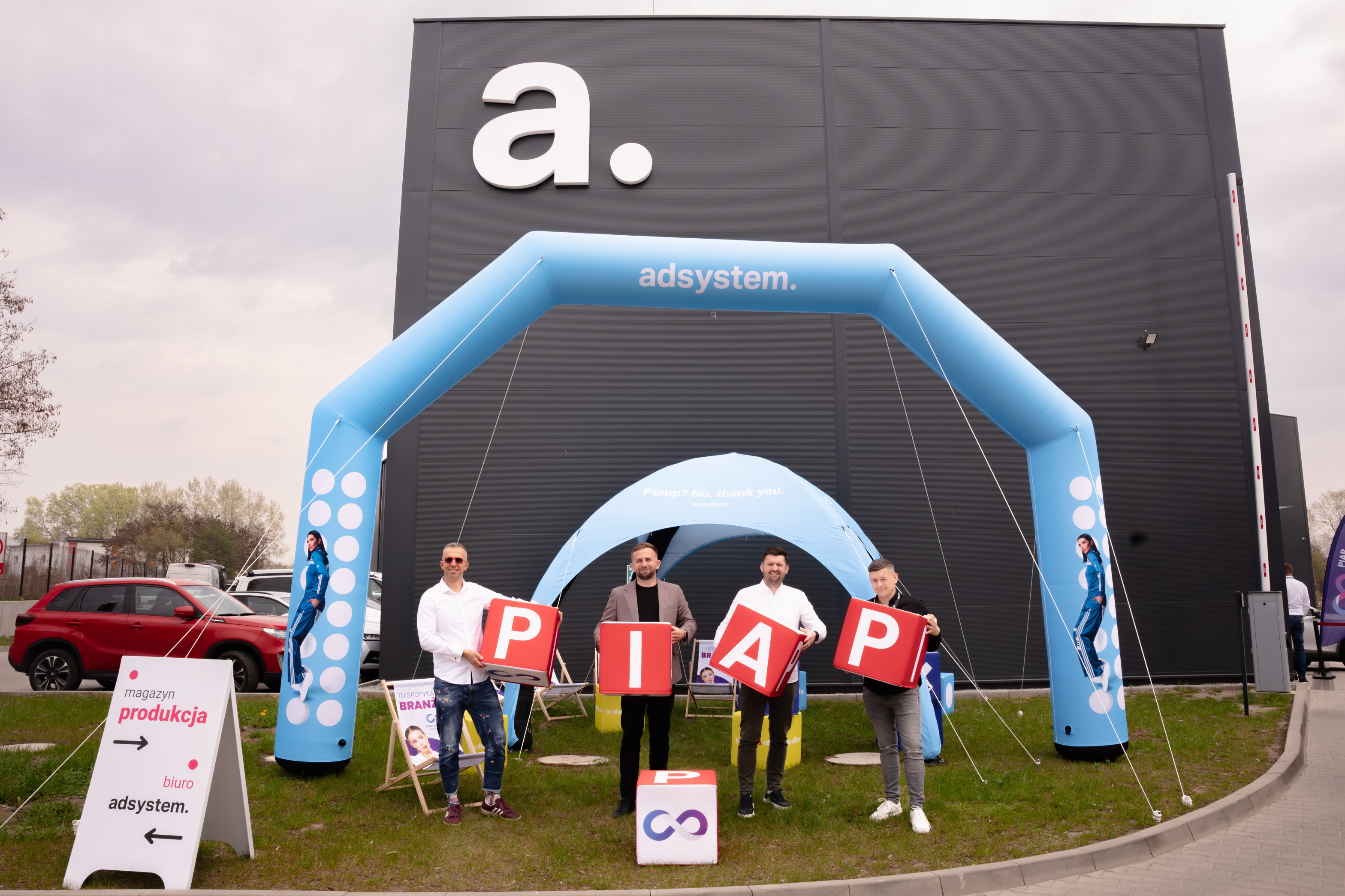 Uczestnicy PIAP Connect w strefie chill