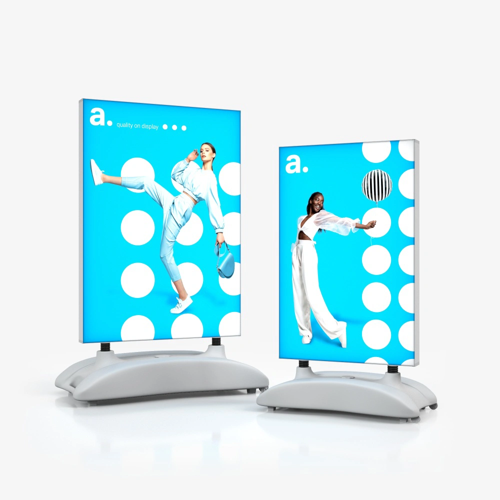 top trottoir rétroéclairés avec visuel textile, pensés pour capter l’attention en extérieur comme en intérieur.