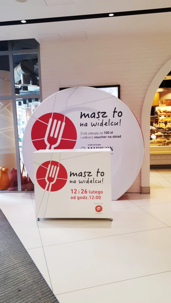 nowyux zdjecia retail