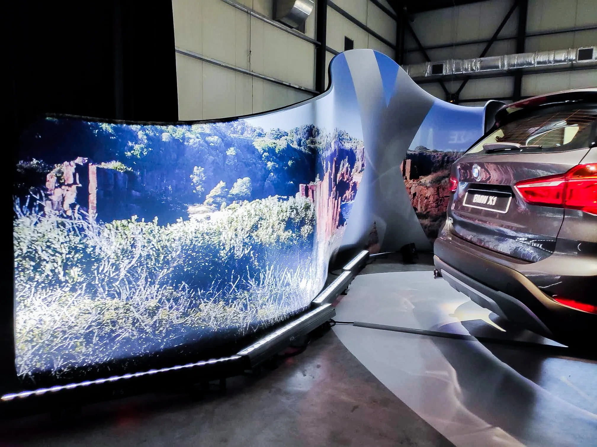 nowyux zdjecia retail