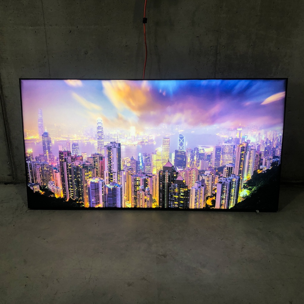 nowyux zdjecia retail