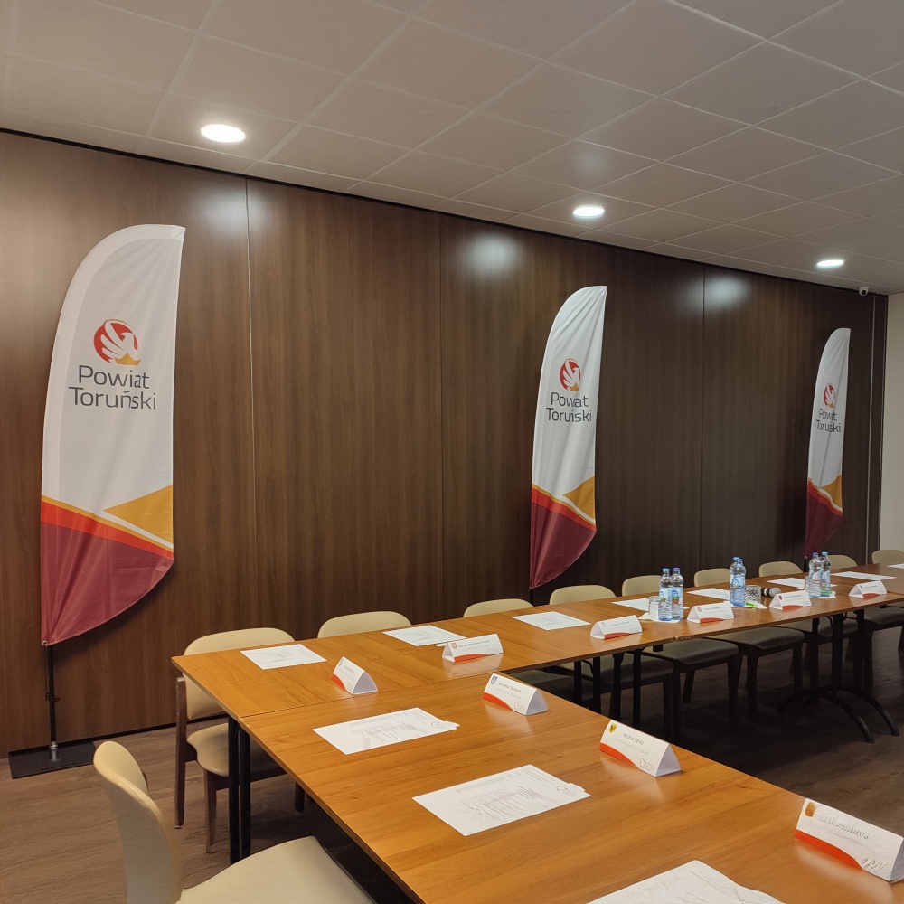 nowyux zdjecia institutions