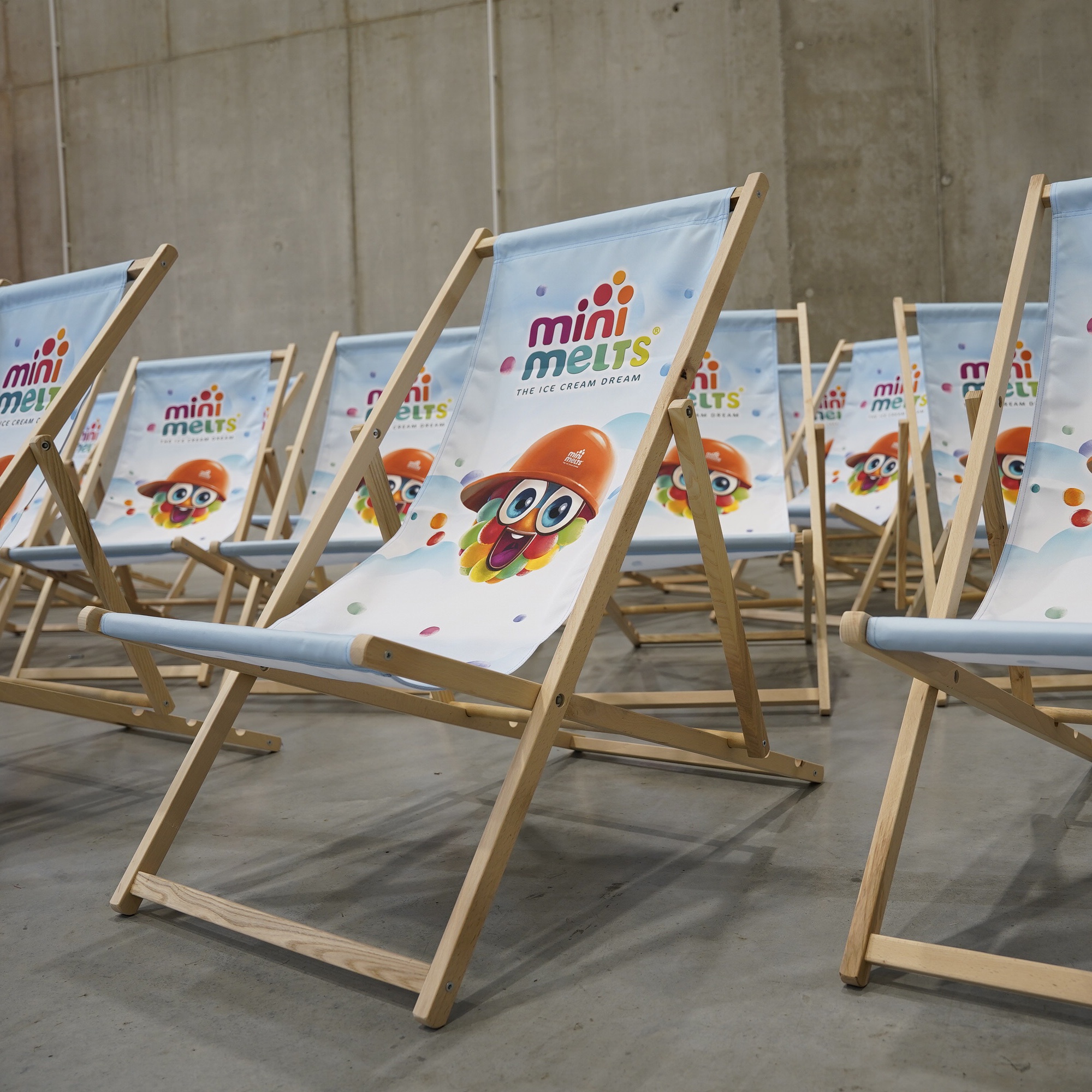 nowyux zdjecia ekspansja