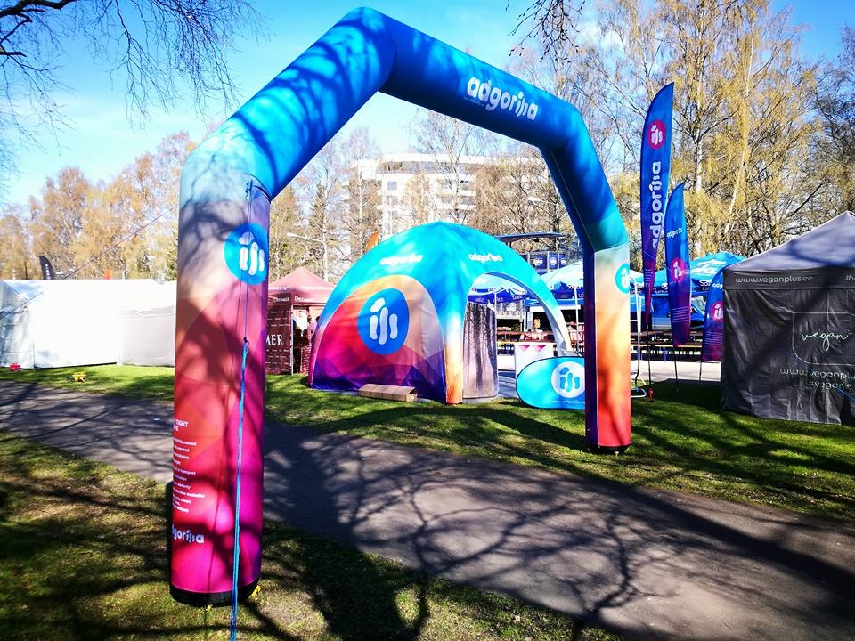 nowyux zdjecia ekspansja