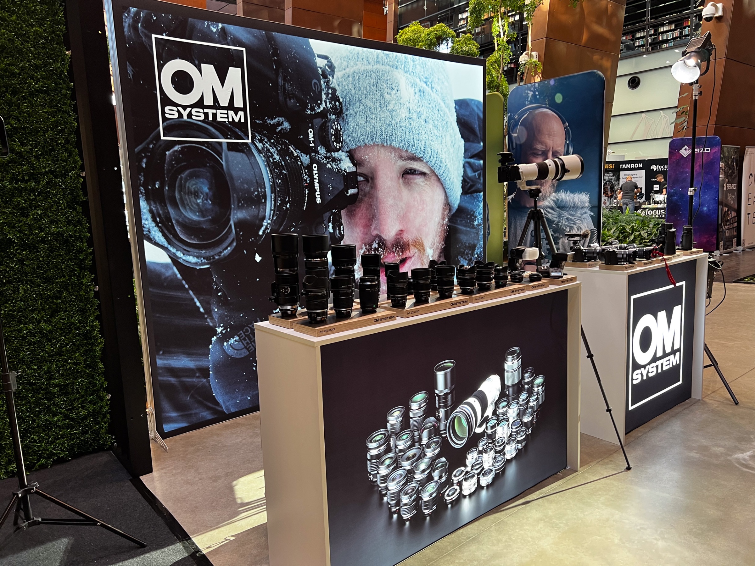 nowyux zdjecia ekspansja